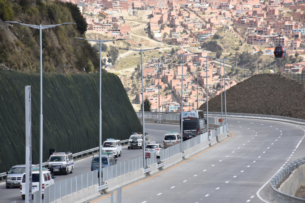 Autopista La Paz-El Alto